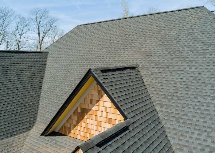 Commercial roofing Conroe